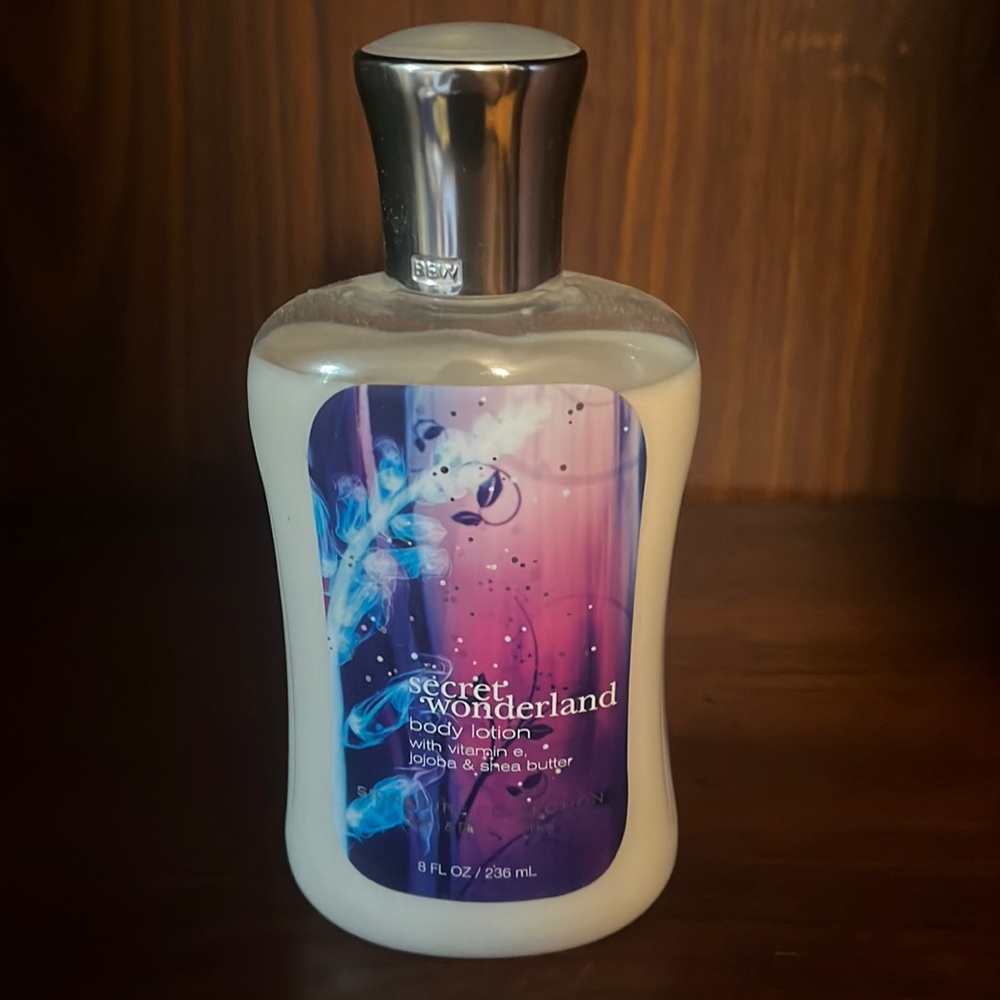 Bath and Body Works Body Lotion: Secret Wonderland